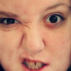 Meet your Posher, Holly